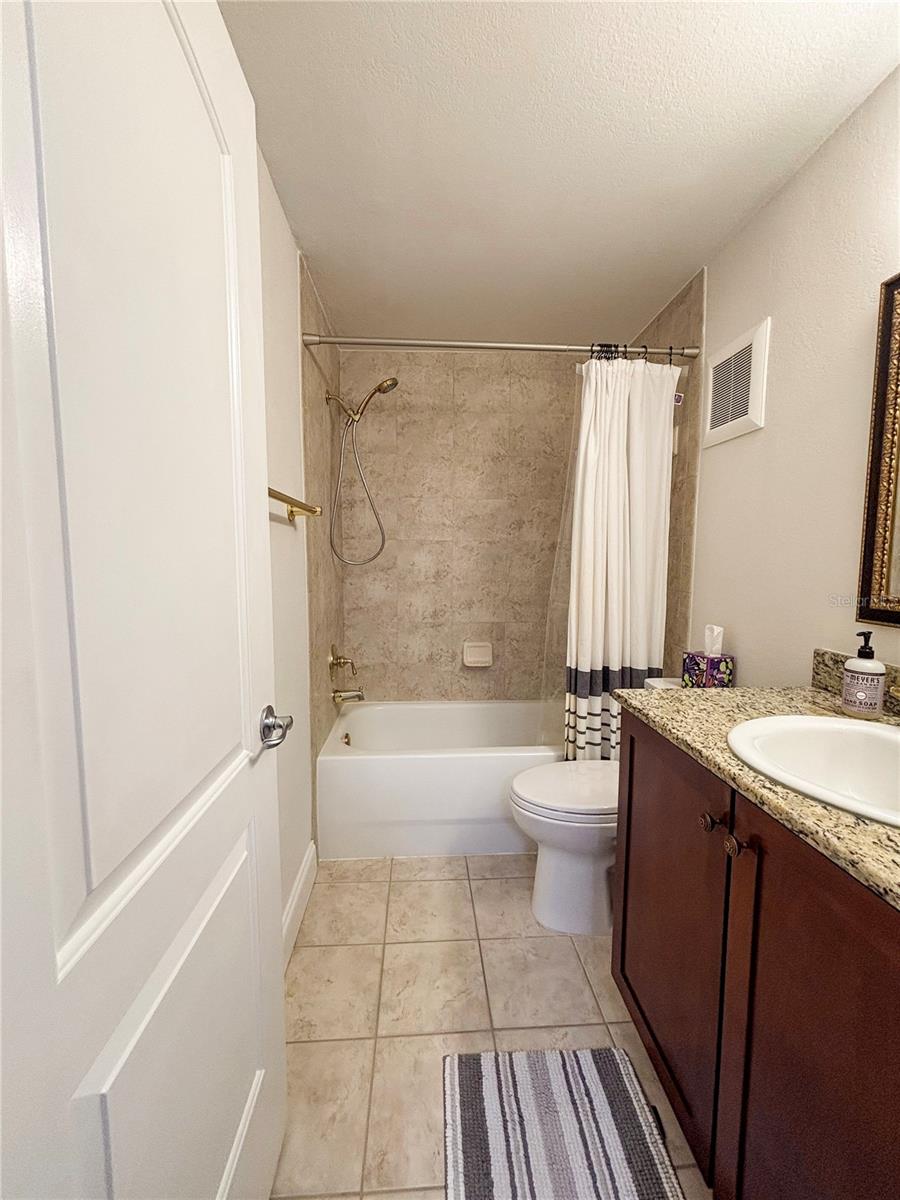 210 5th Ave S #209 Property Photo 36