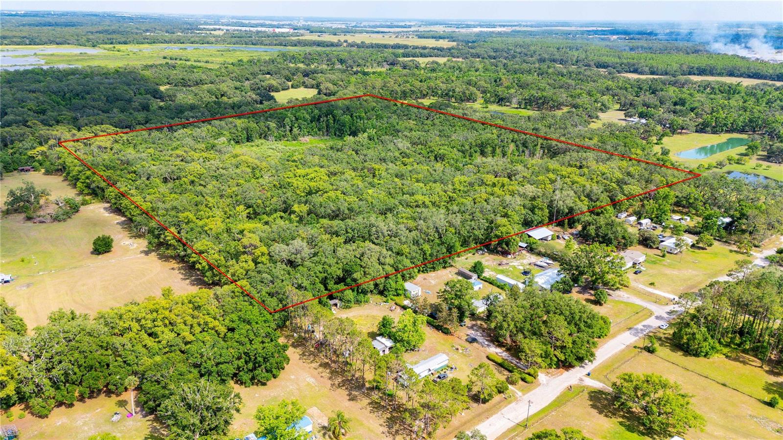 Bradley Dr Property Photo 1