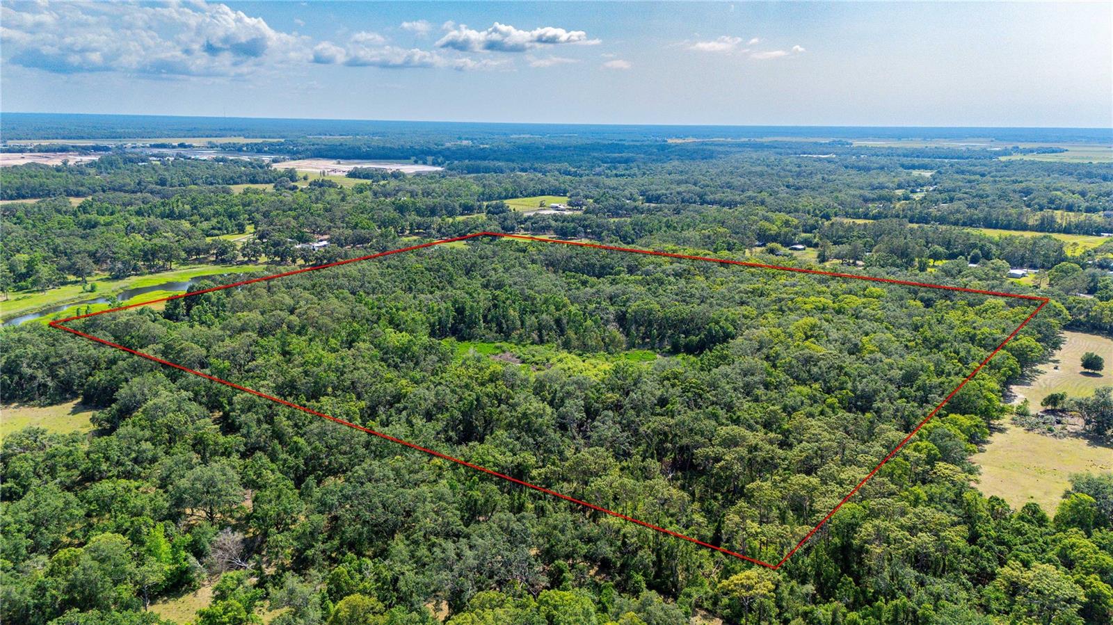 Bradley Dr Property Photo 10