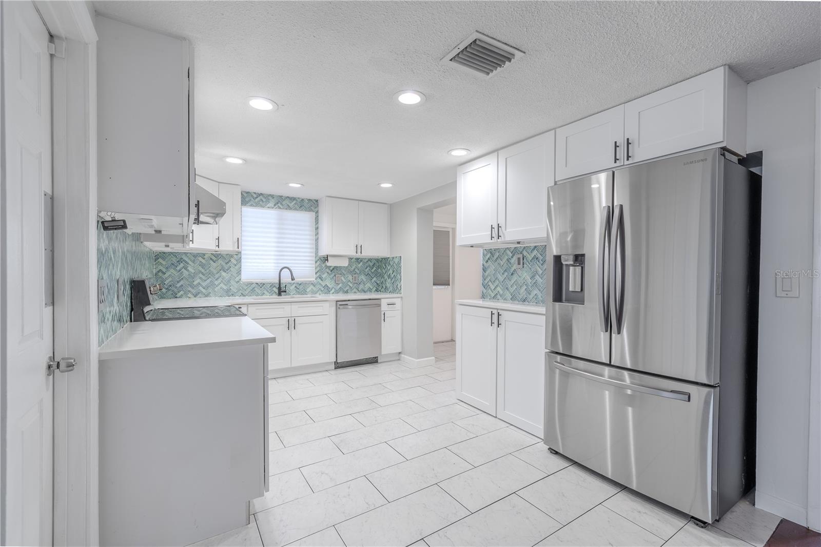 3145 Domino Dr Property Photo 13