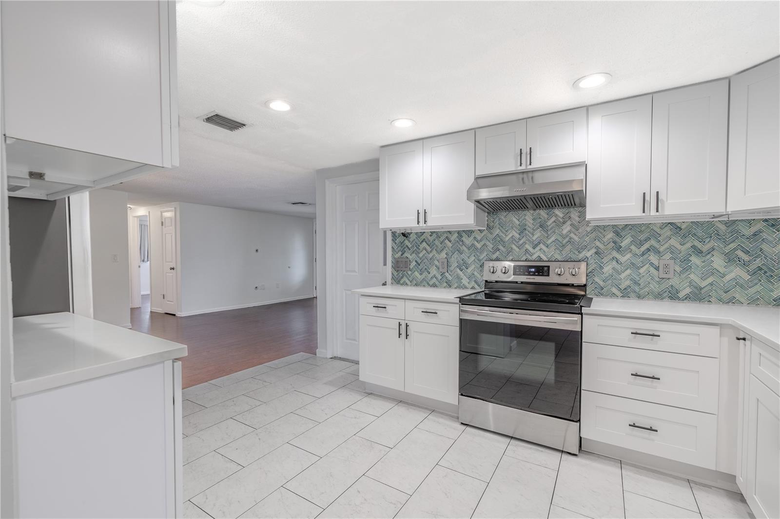3145 Domino Dr Property Photo 14