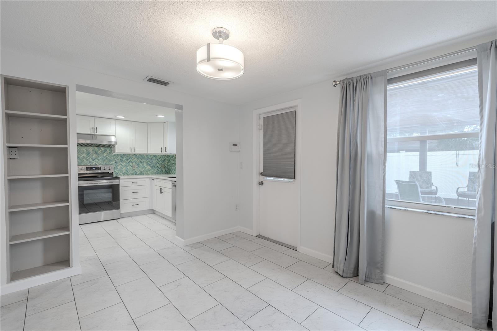 3145 Domino Dr Property Photo 17