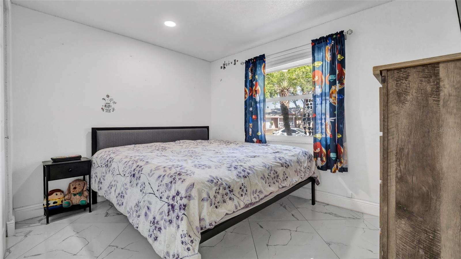 12416 Queensland Ln Property Photo 25