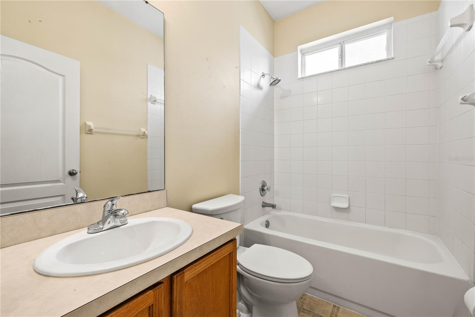 27353 Edenfield Dr Property Photo 12