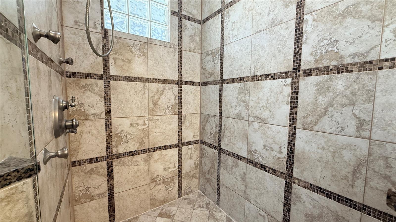 7810 Whitemarsh Way Property Photo 19