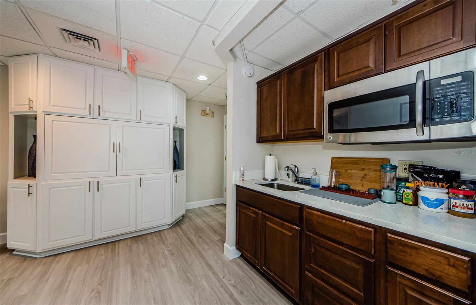1601 E Bay Dr #2&3 Property Photo 8