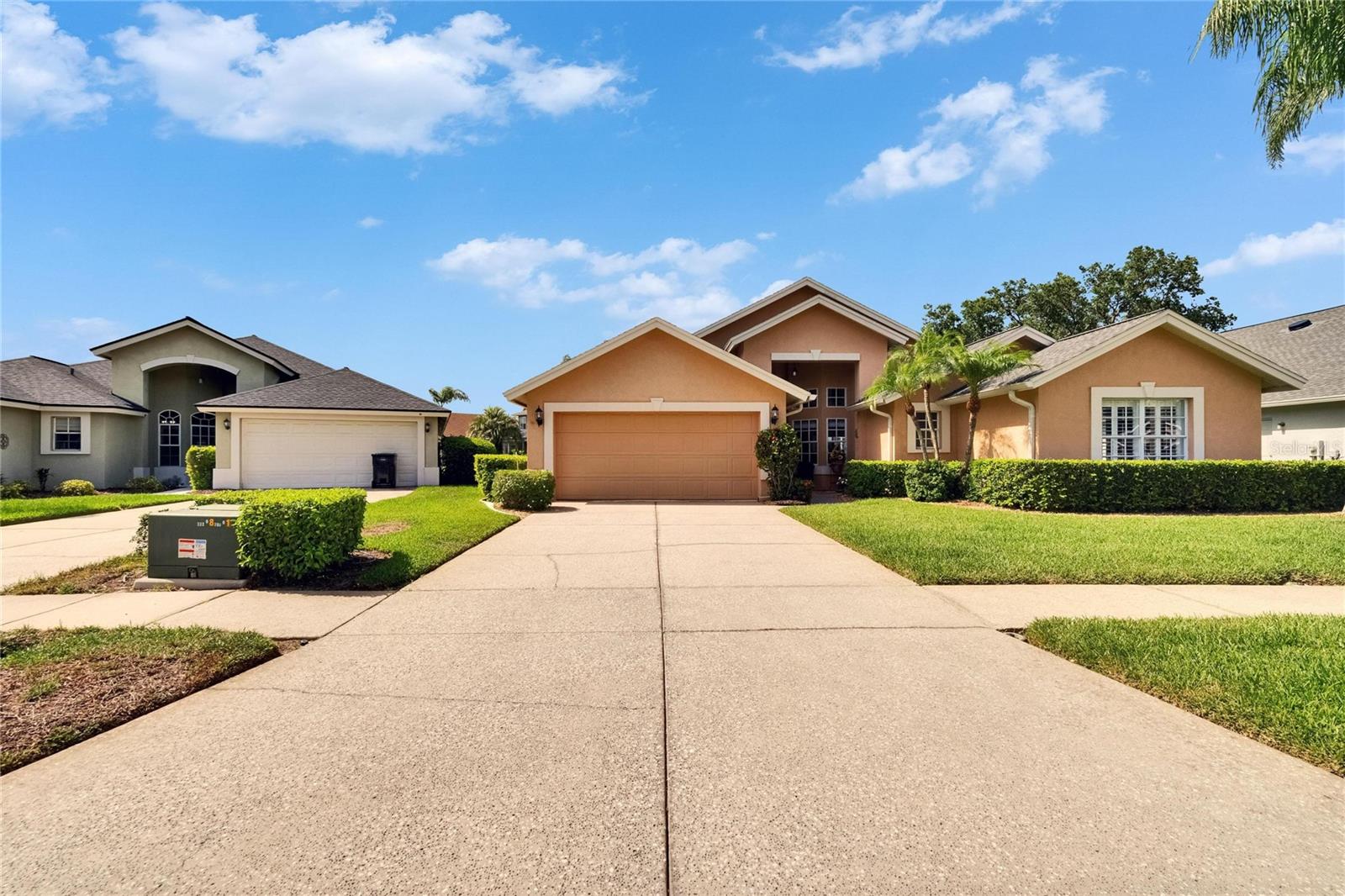5303 Cottonwood Tree Cir Property Photo 4