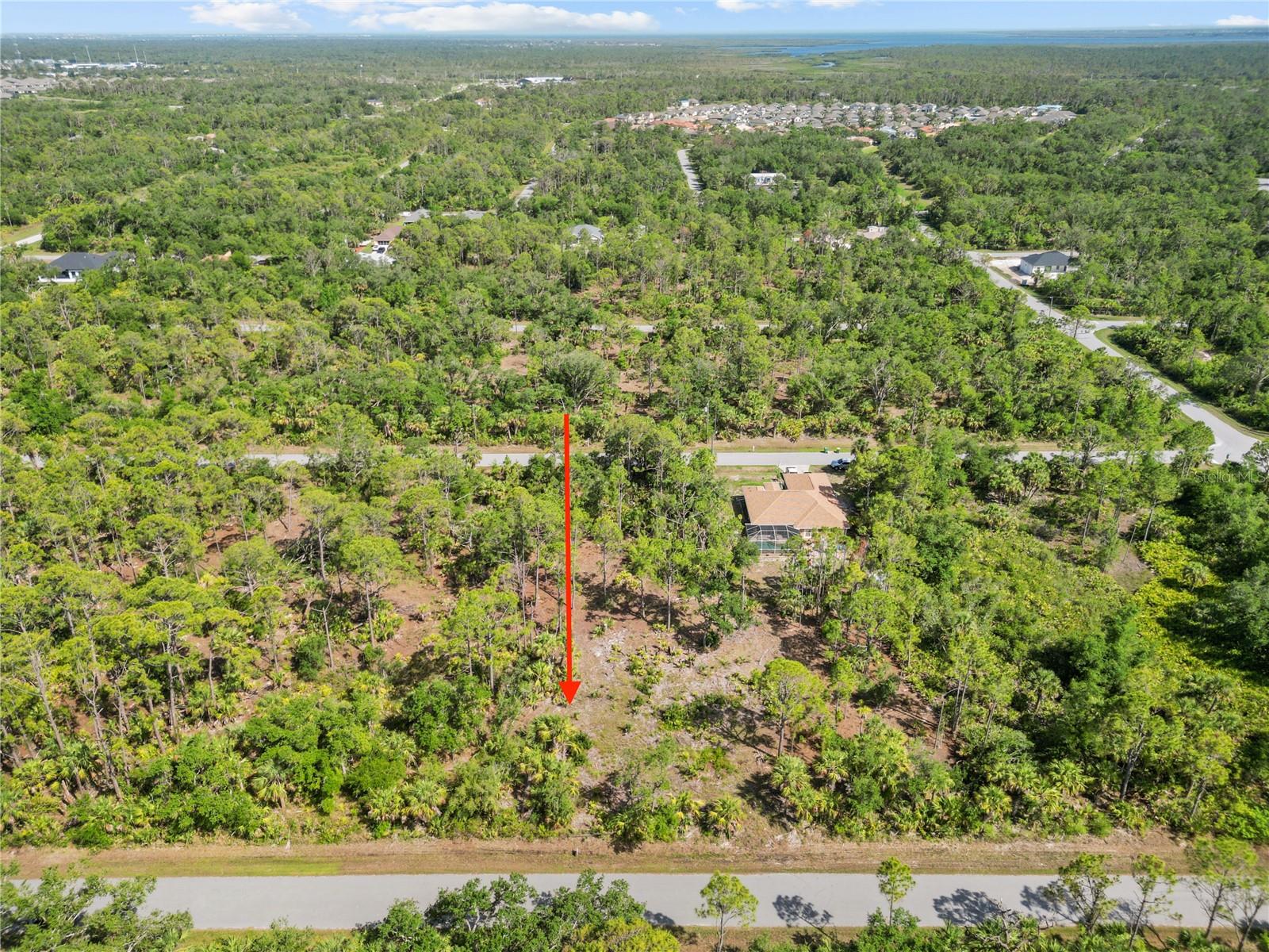 1419 Lace Ter Property Photo 7