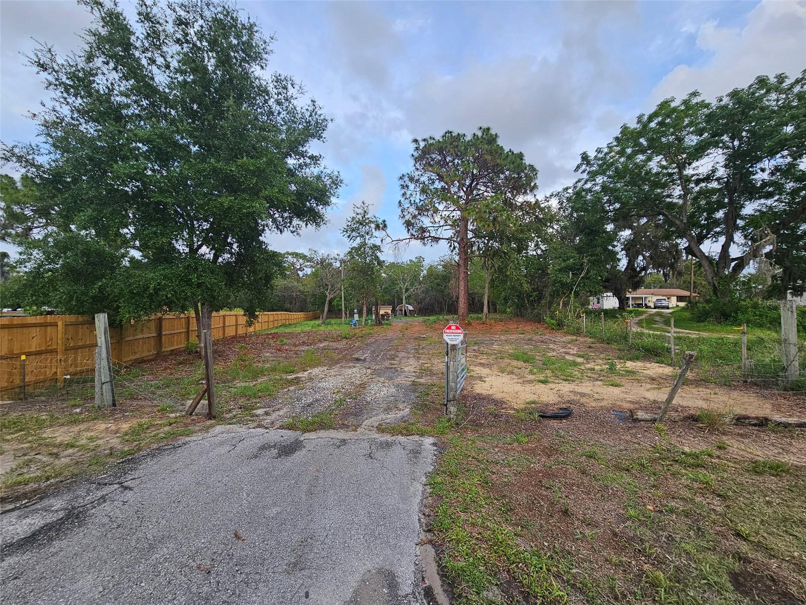 17132 Ridgeline Trl Property Photo 2