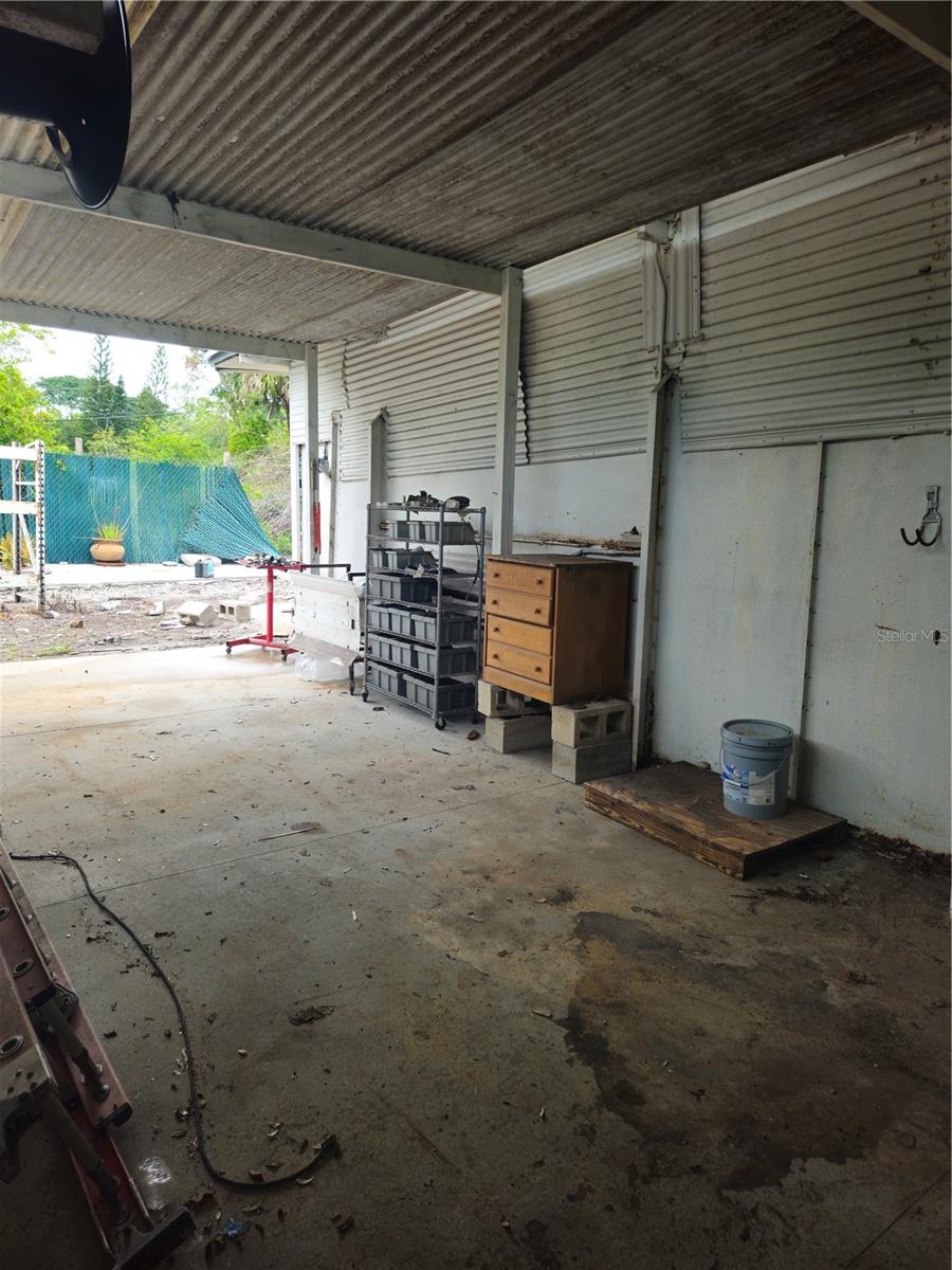 1711 Overbrook Ave #f Property Photo 9