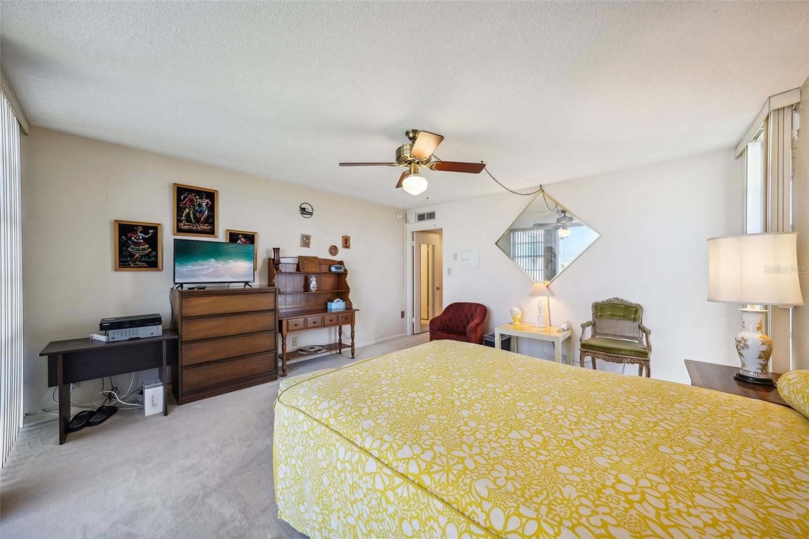 7400 Sun Island Dr S #802 Property Photo 23