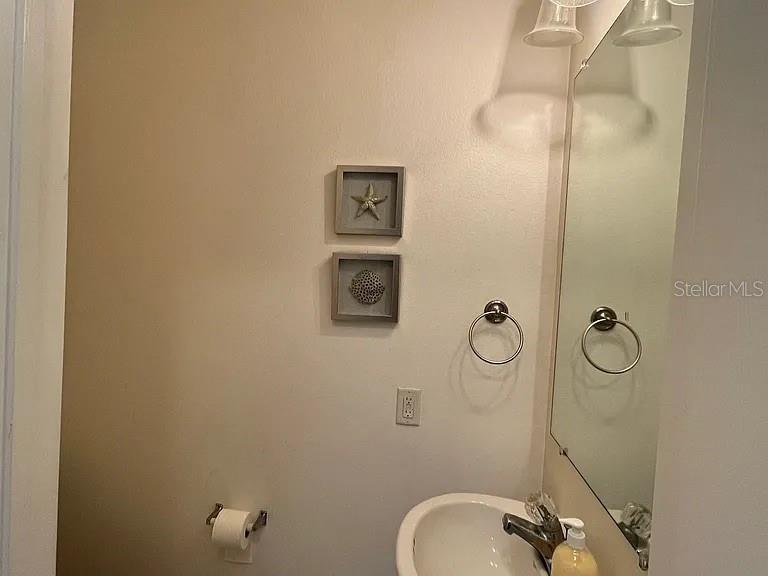7755 Plantation Cir Property Photo 8