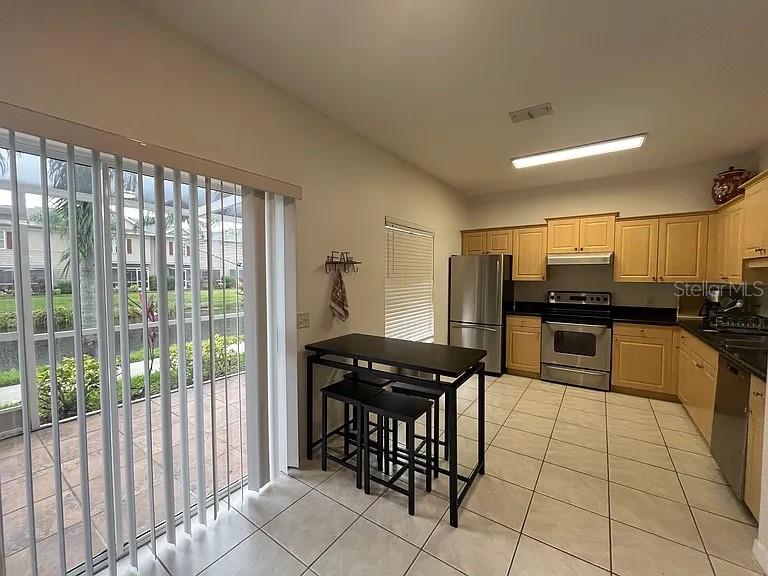 7755 Plantation Cir Property Photo 10