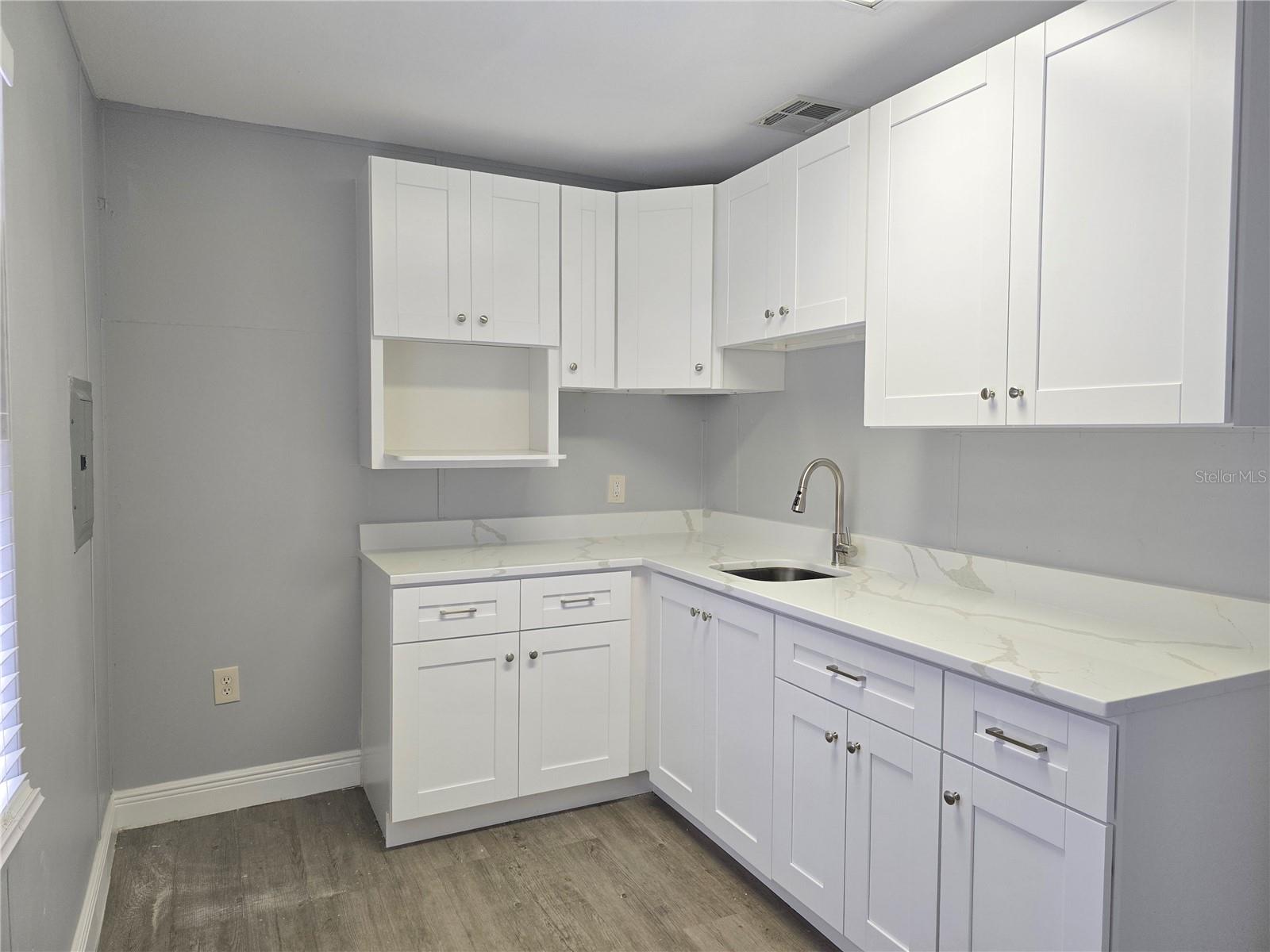 7901 N Nebraska Ave #100 Property Photo 14
