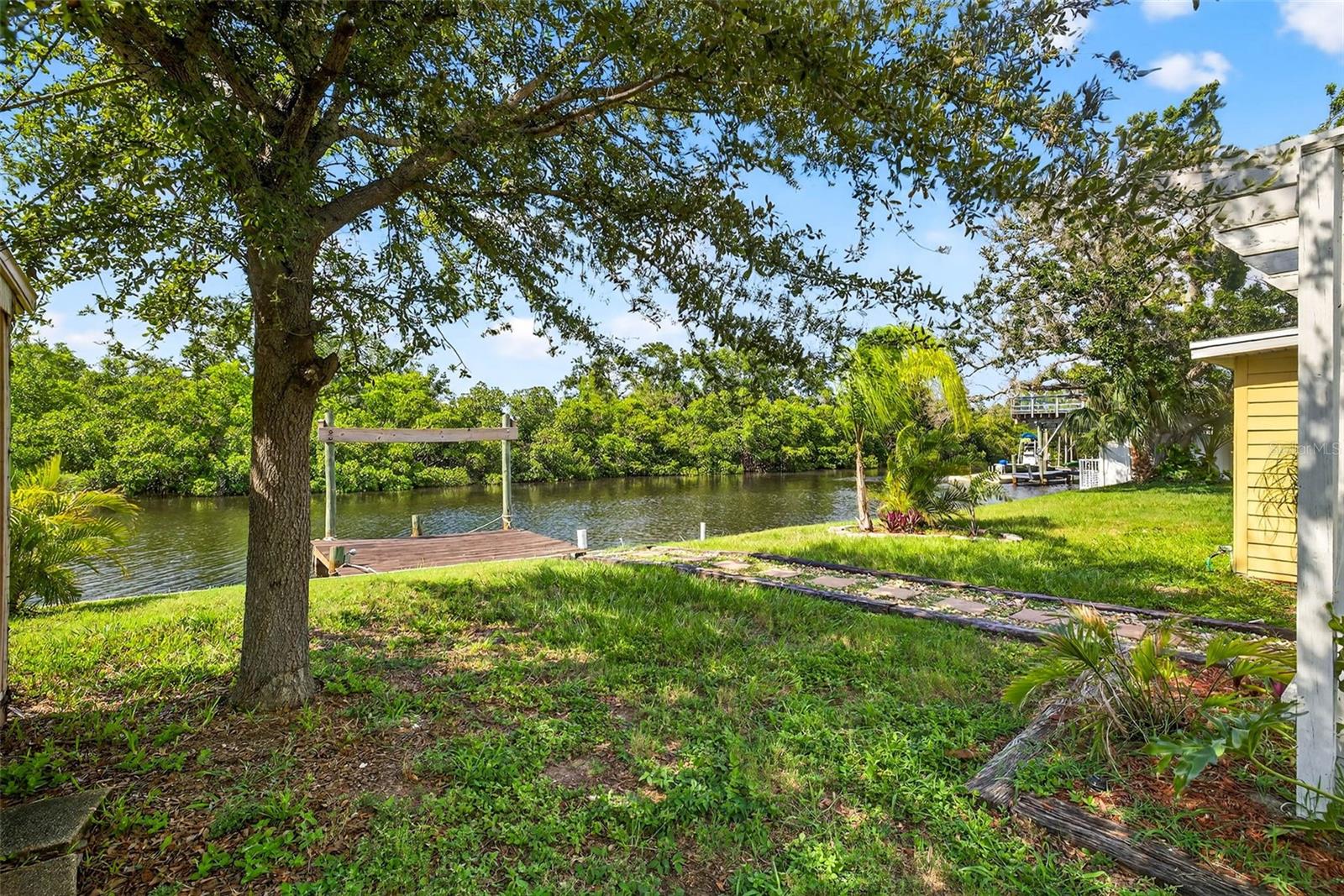 3225 W Shell Point Rd Property Photo 45