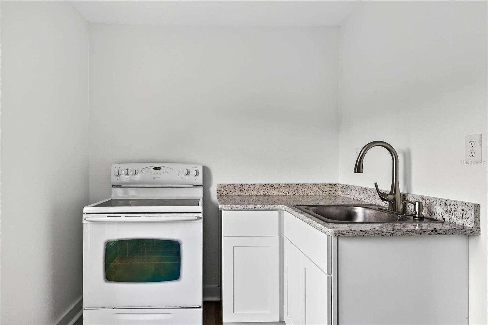 3225 W Shell Point Rd Property Photo 56