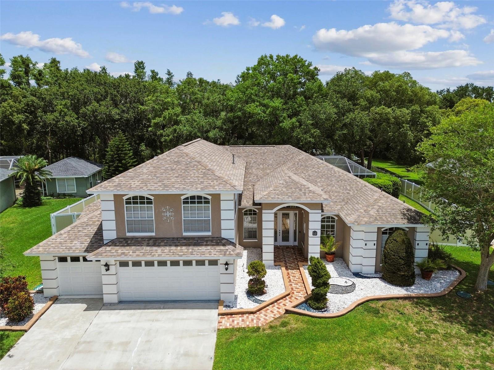 1460 Kensington Woods Dr Property Photo 1