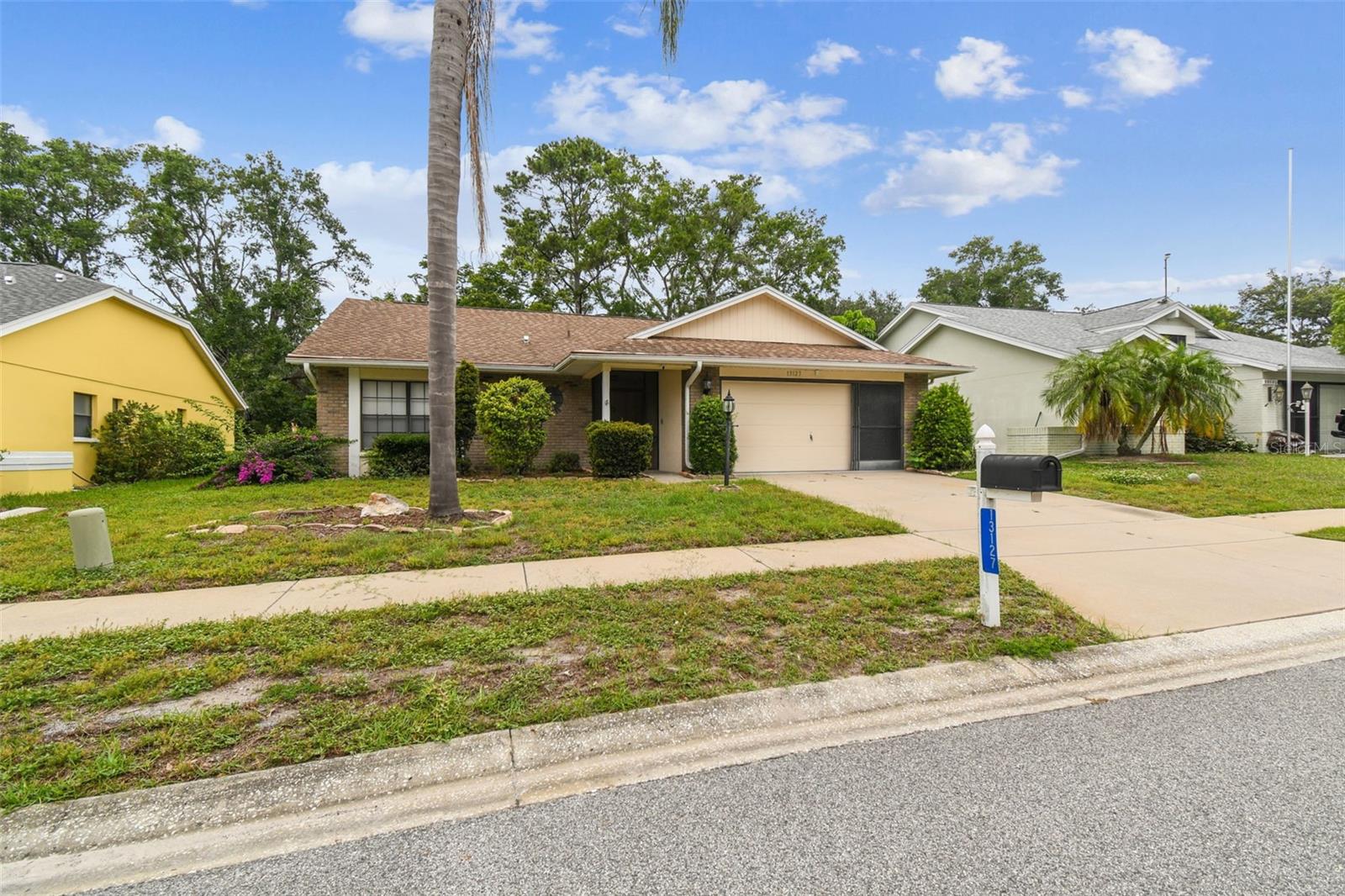 13127 Topflite Ct Property Photo 5
