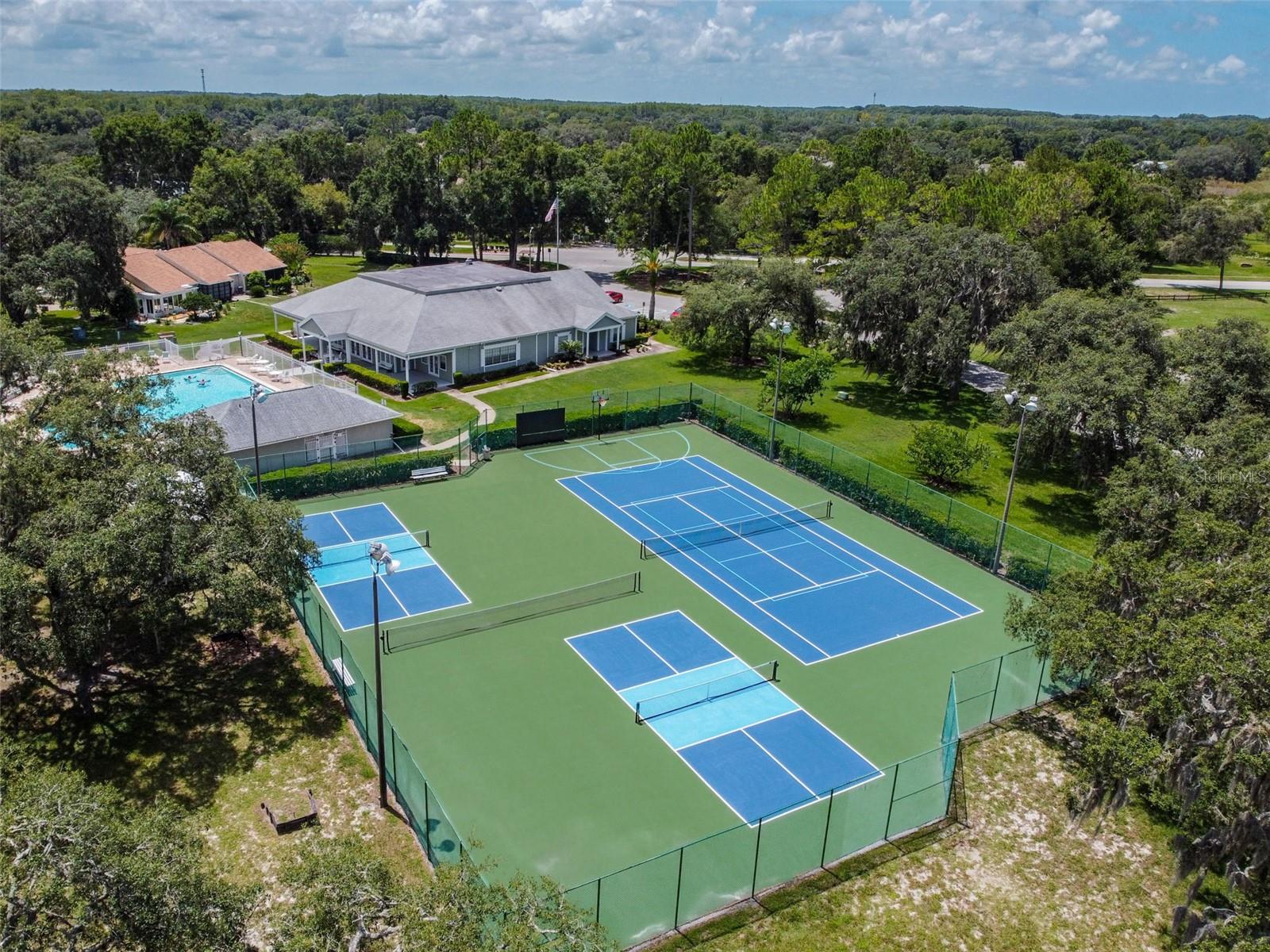 13127 Topflite Ct Property Photo 54