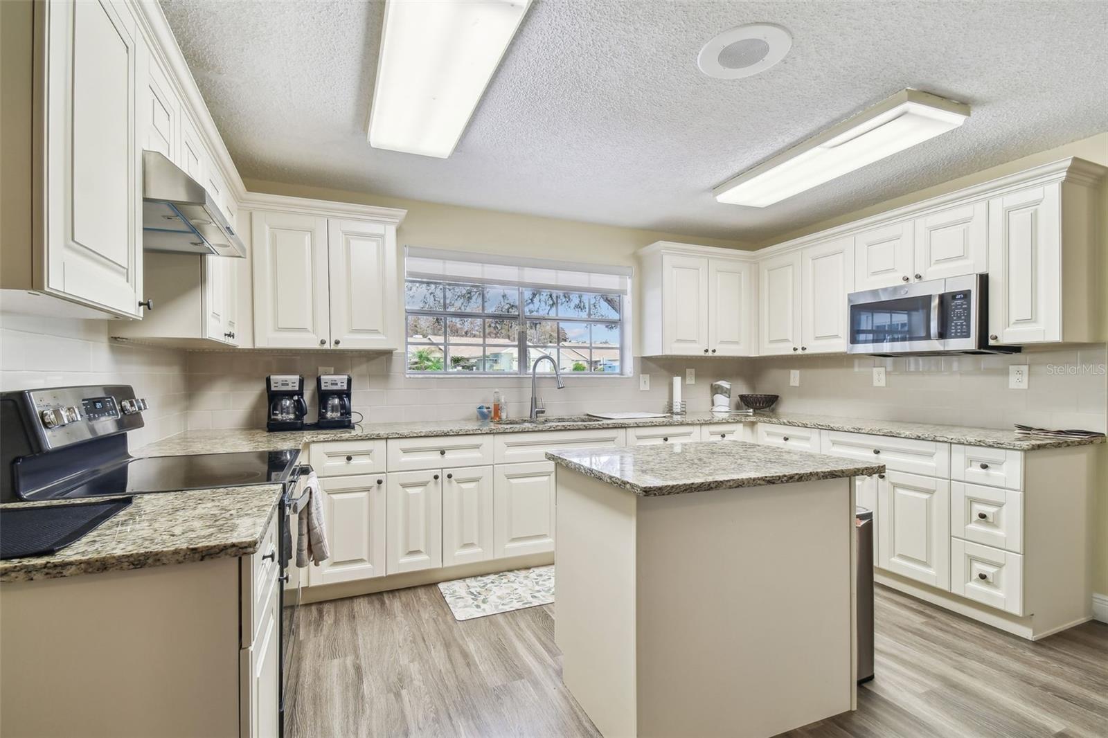 13127 Topflite Ct Property Photo 90