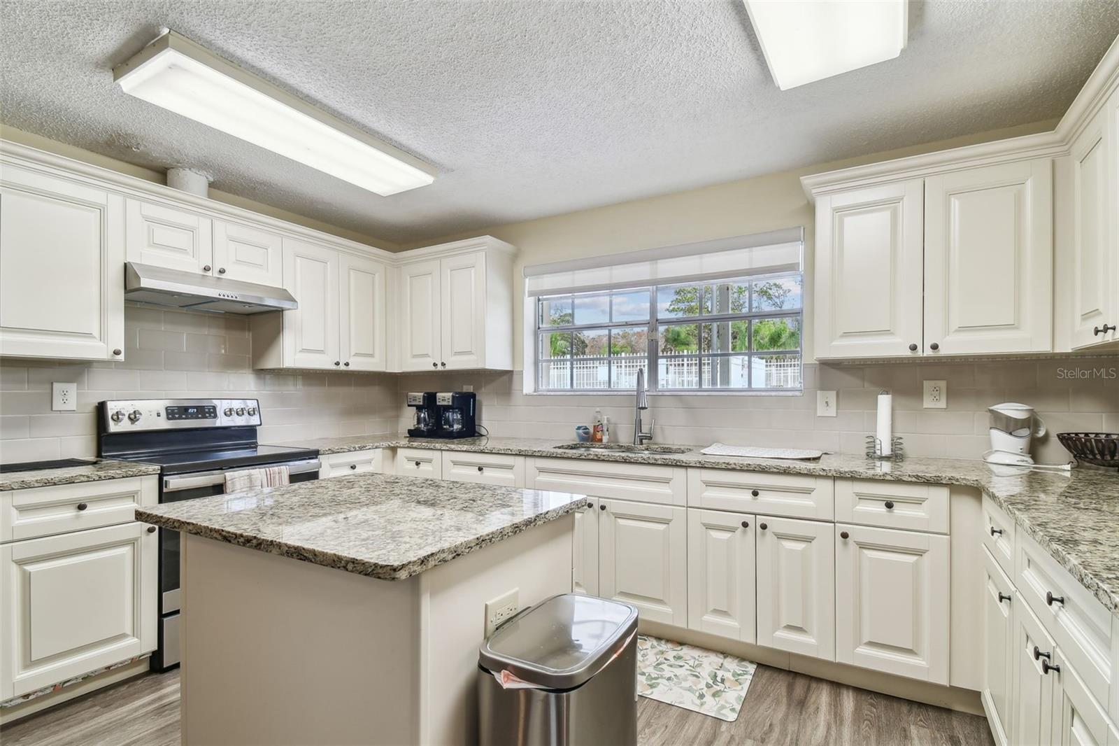 13127 Topflite Ct Property Photo 91