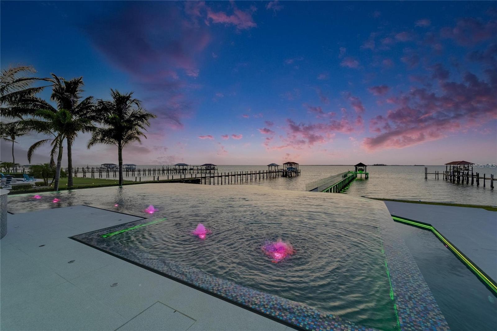 6526 Surfside Blvd Property Photo 84
