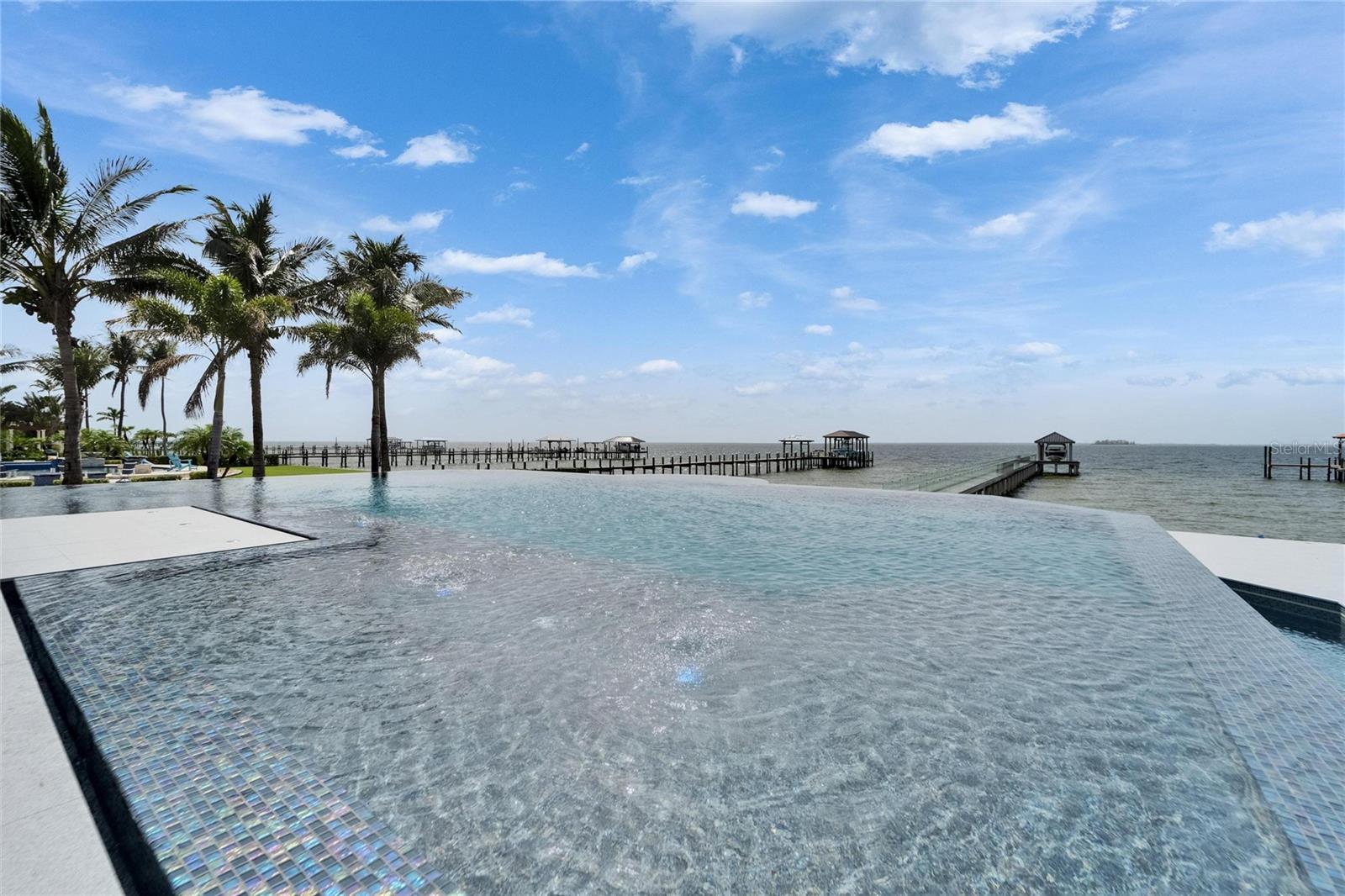 6526 Surfside Blvd Property Photo 85