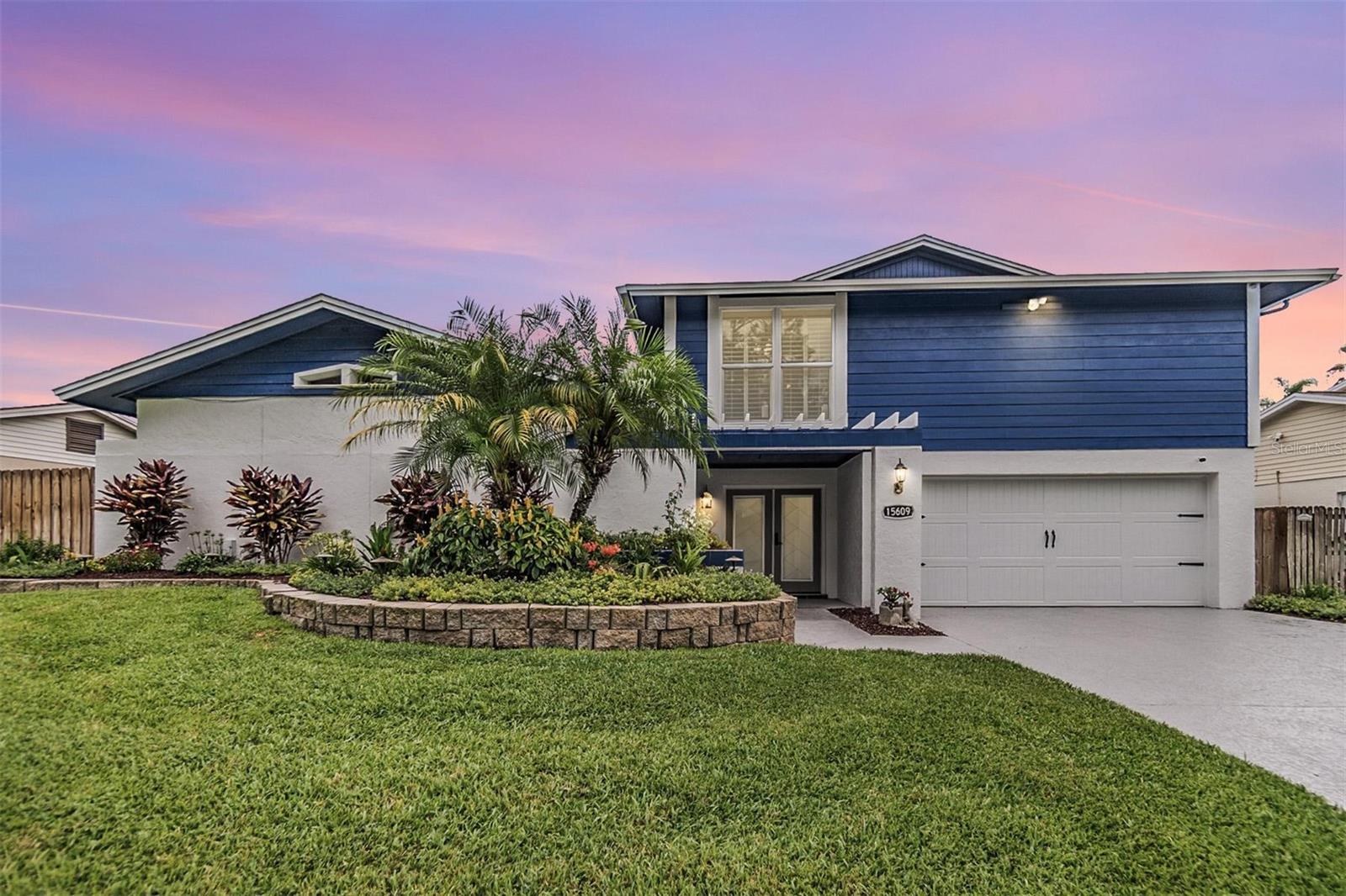15609 Gardenside Ln Property Photo 1