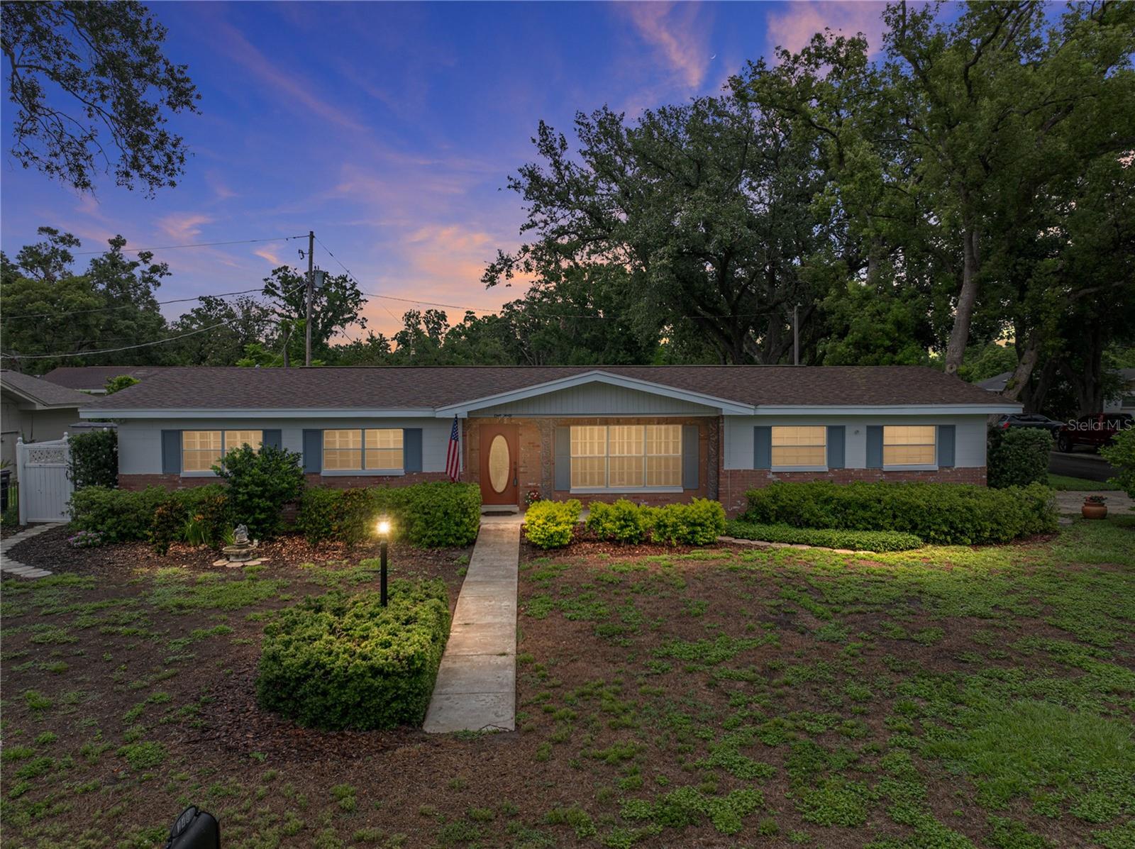 140 Morrow Cir Property Photo 1