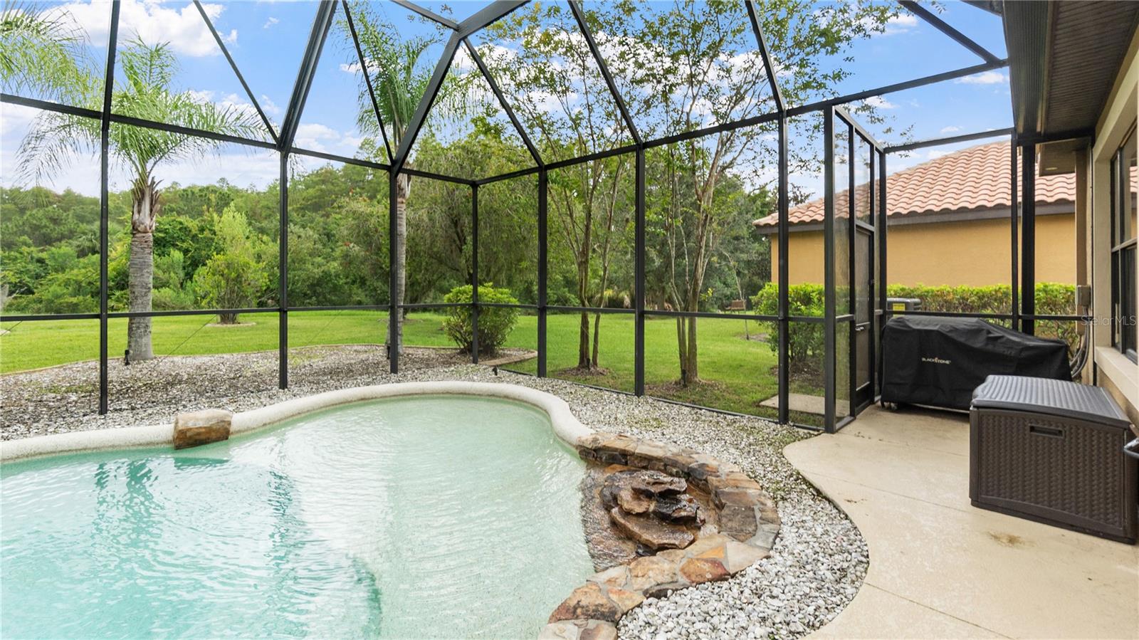 20023 Pergola Bend Ln Property Photo 9