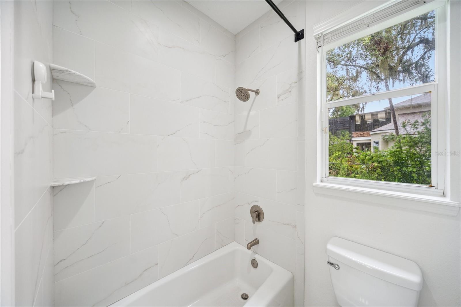 17802 Mission Oak Dr Property Photo 45