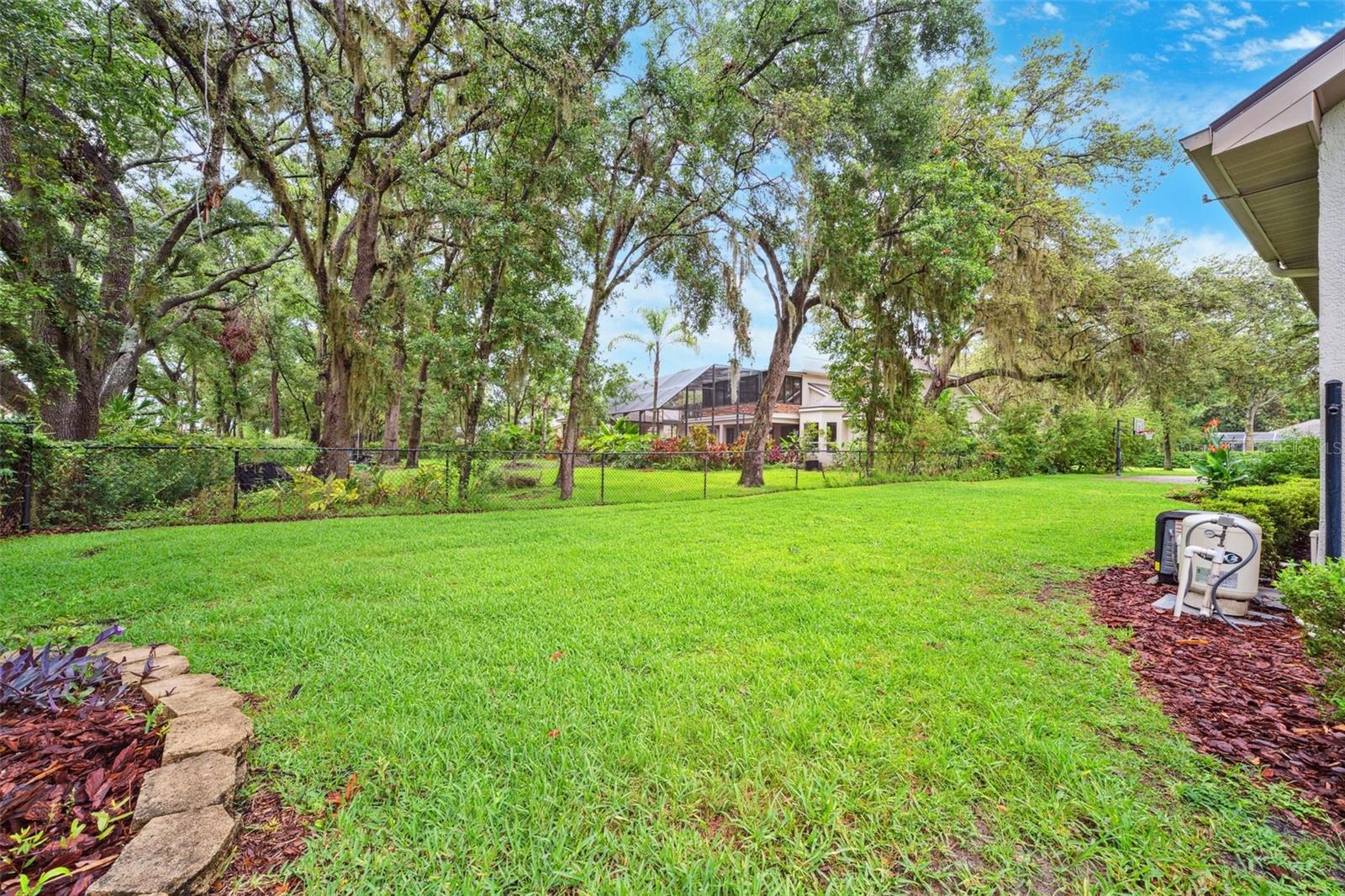 17802 Mission Oak Dr Property Photo 67