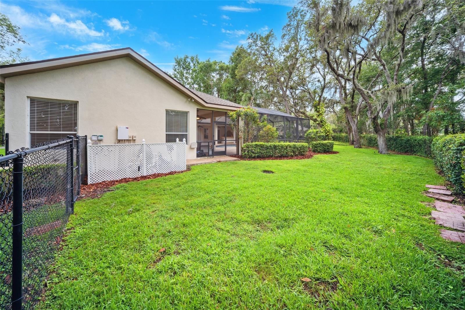 17802 Mission Oak Dr Property Photo 69