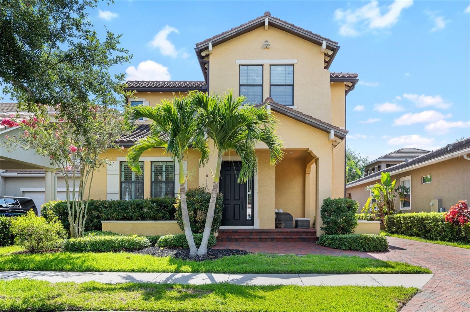 6113 YEATS MANOR DR