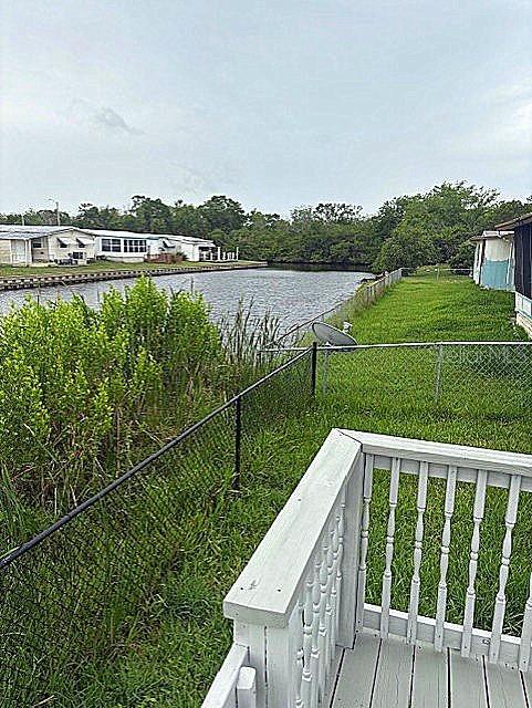 5626 Congress St Property Photo 1