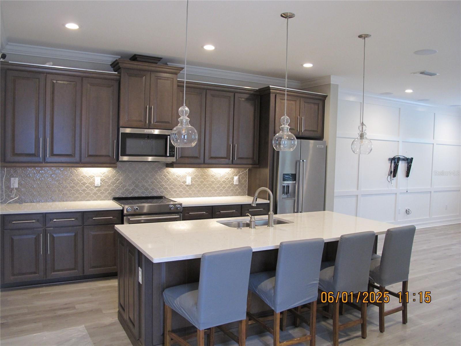 18824 Noble Caspian Dr Property Photo 3