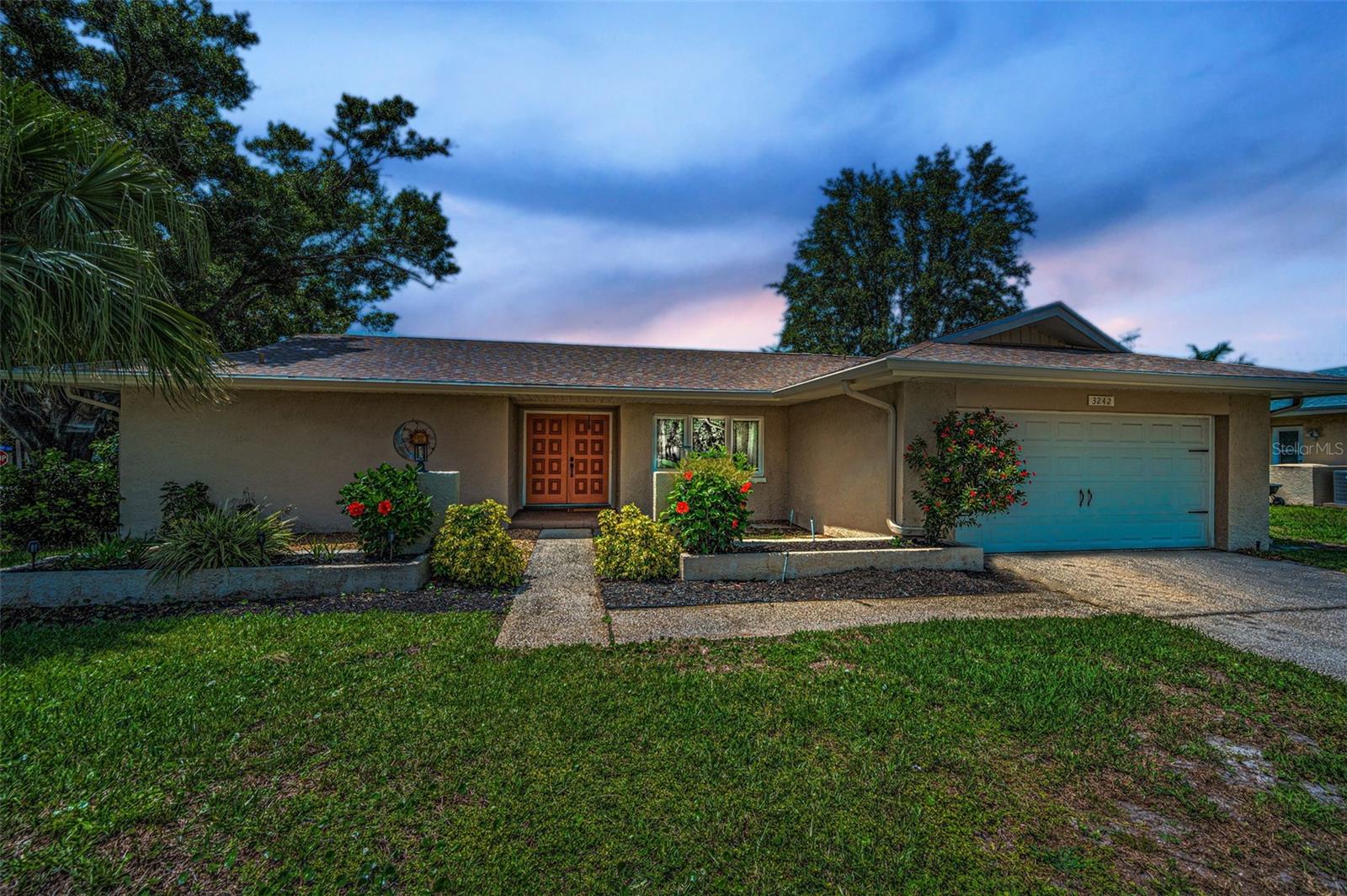 3242 BRUSHWOOD CT Property Photo 1