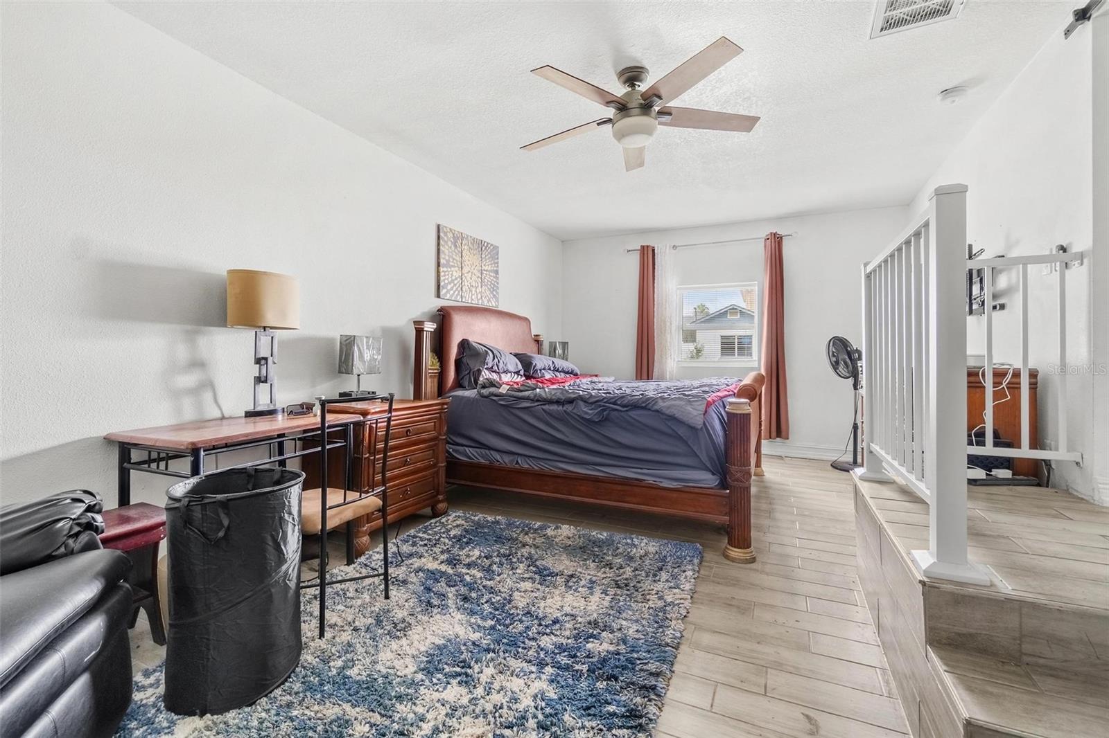 6426 S Himes Ave Property Photo 11
