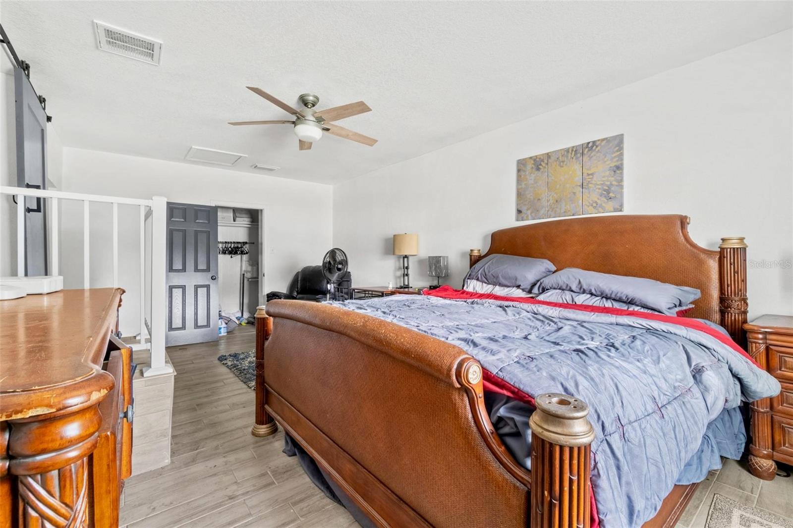 6426 S Himes Ave Property Photo 12