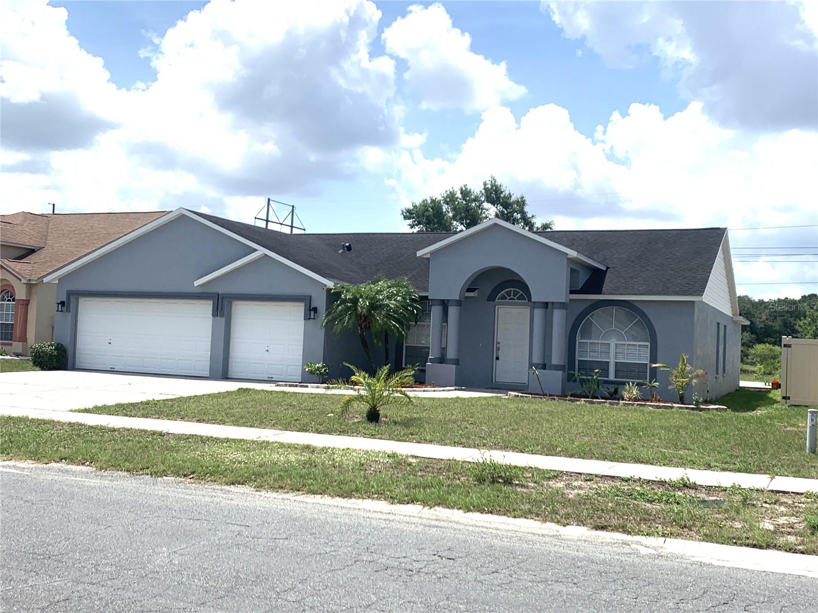 11513 Andy Dr Property Photo 2