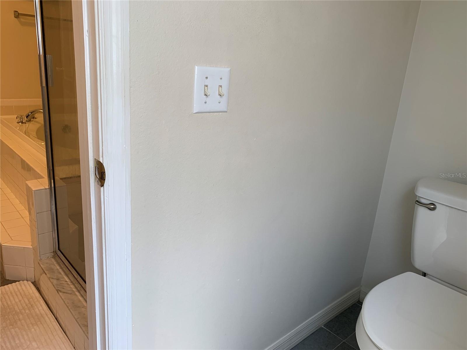 11513 Andy Dr Property Photo 18