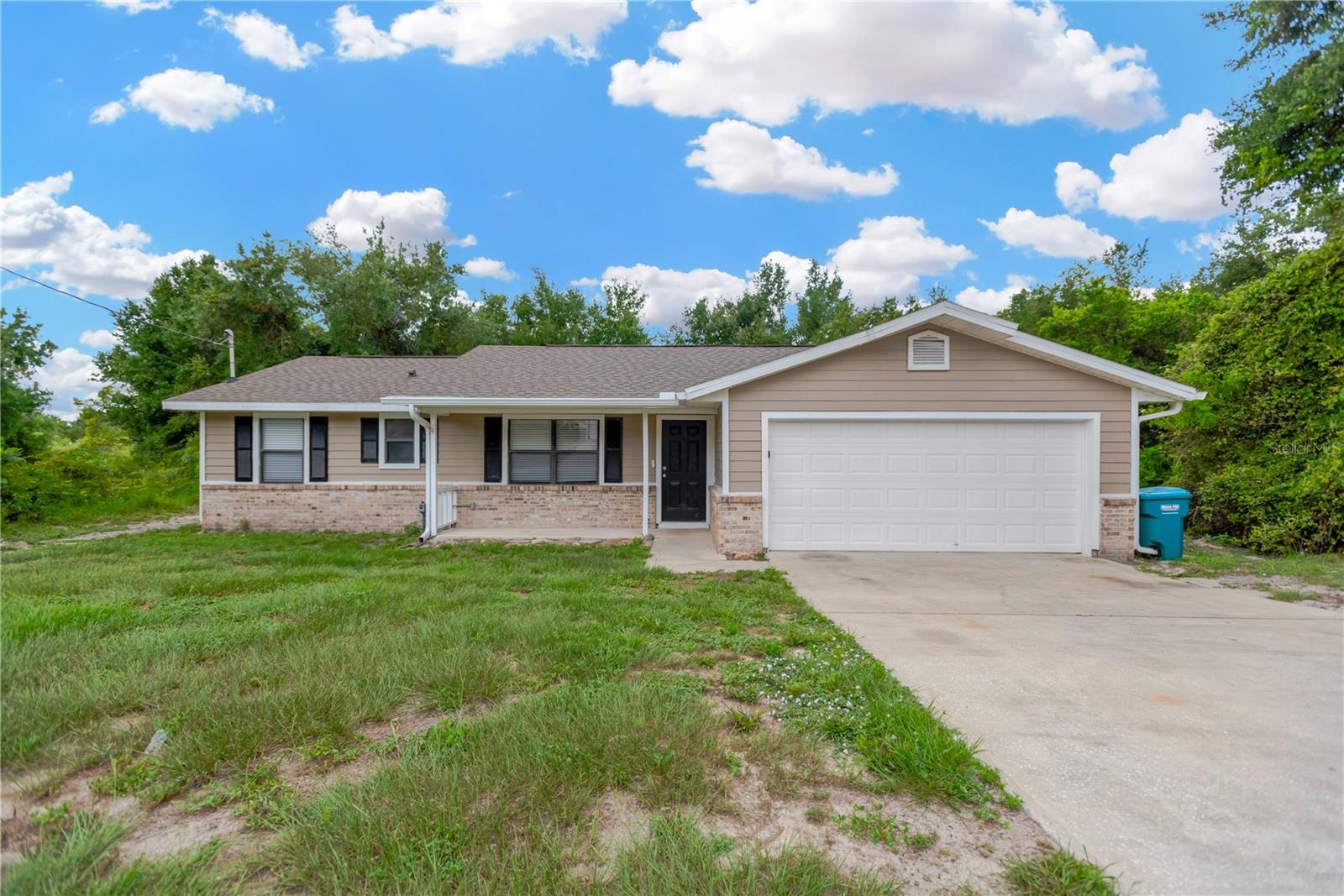 562 NARDELLO DR Property Photo 1