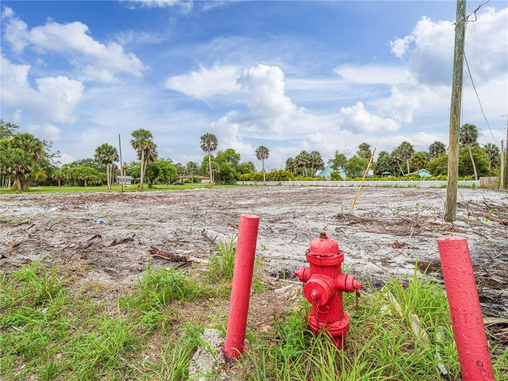 TB8394993 Property Photo 5