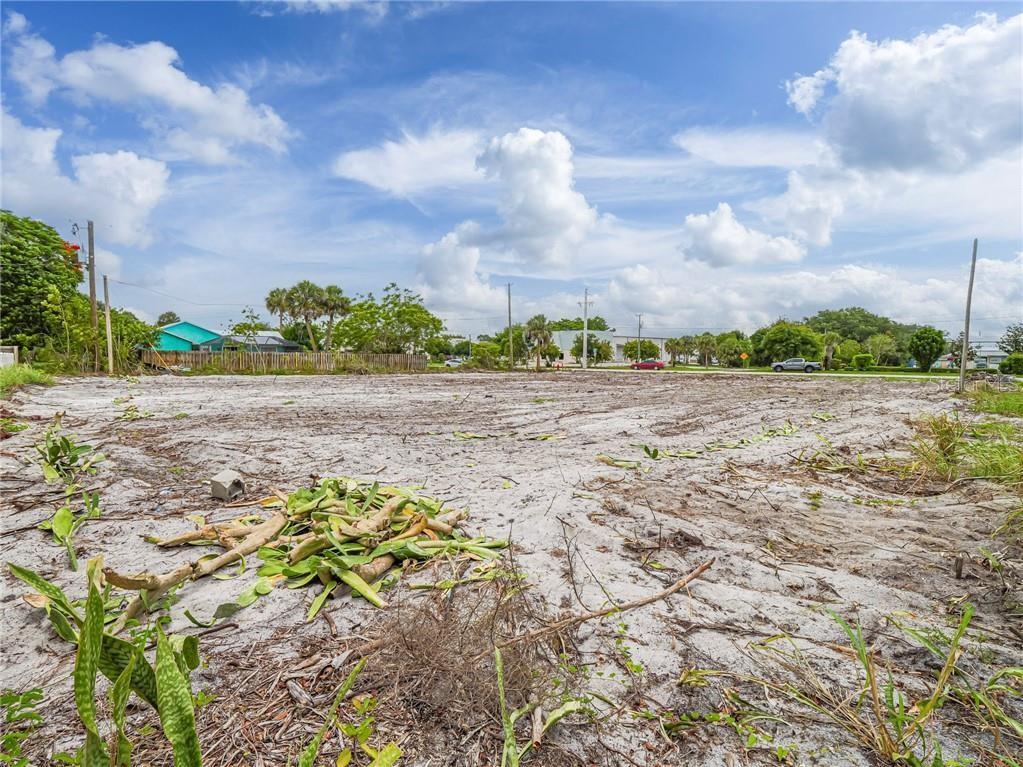 TB8394993 Property Photo 11