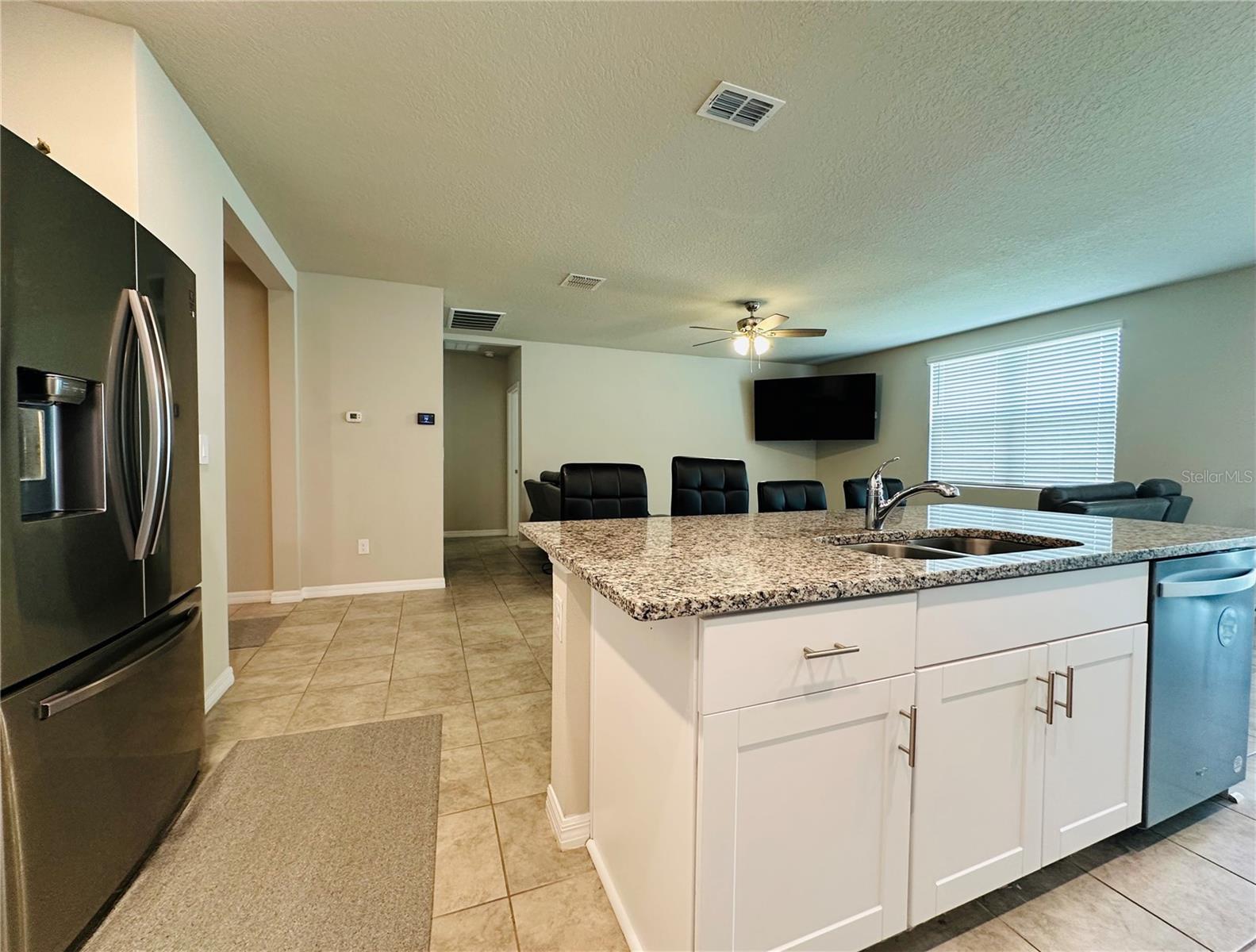 219 Lovely Ct Property Photo 14
