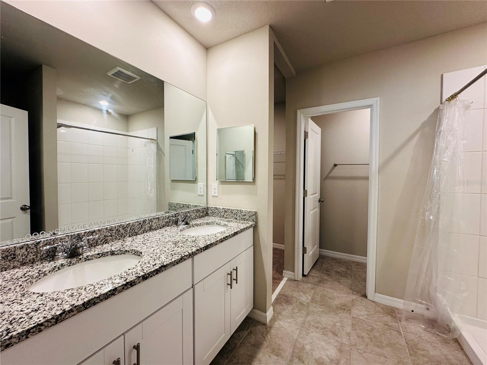 219 Lovely Ct Property Photo 27