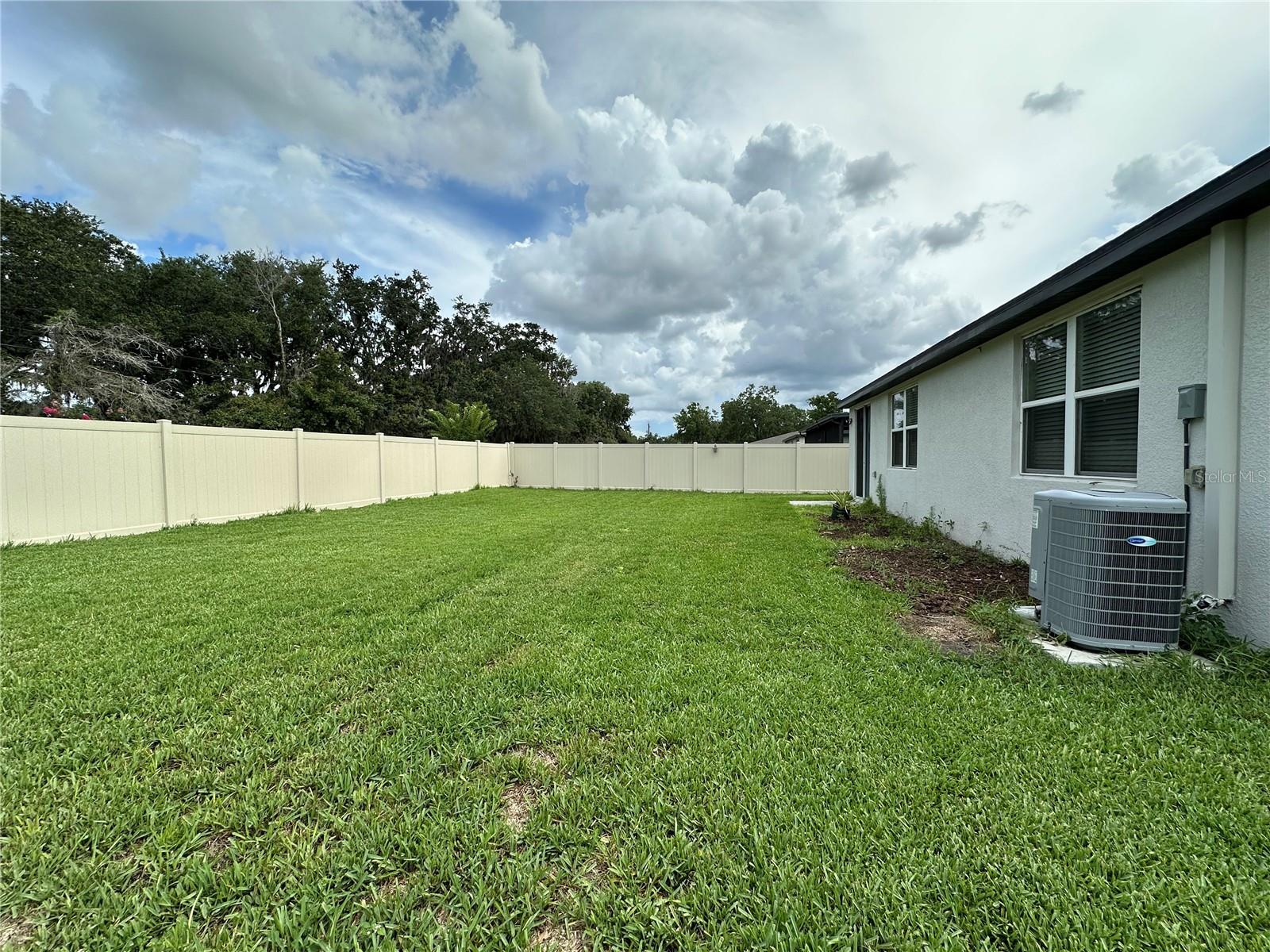 219 Lovely Ct Property Photo 33