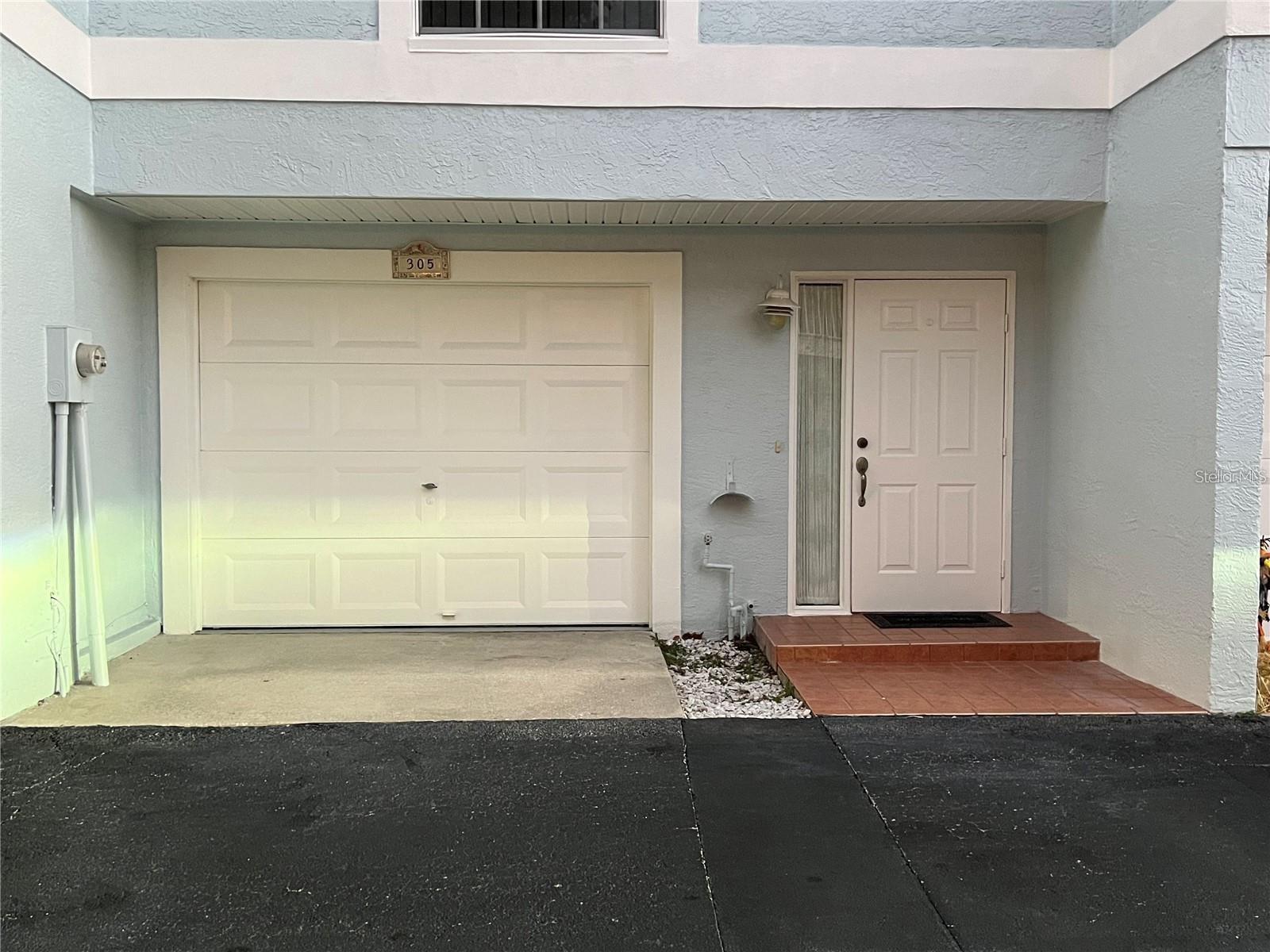 751 PINELLAS BAYWAY S #305 Property Photo 1