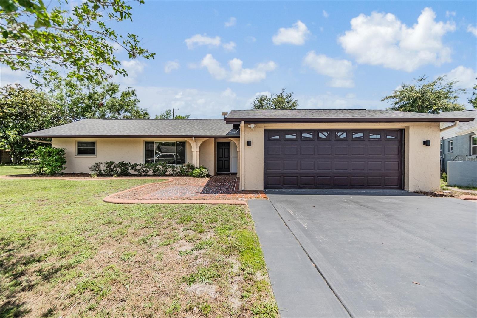 4228 Belle Isle Ct Property Photo 1