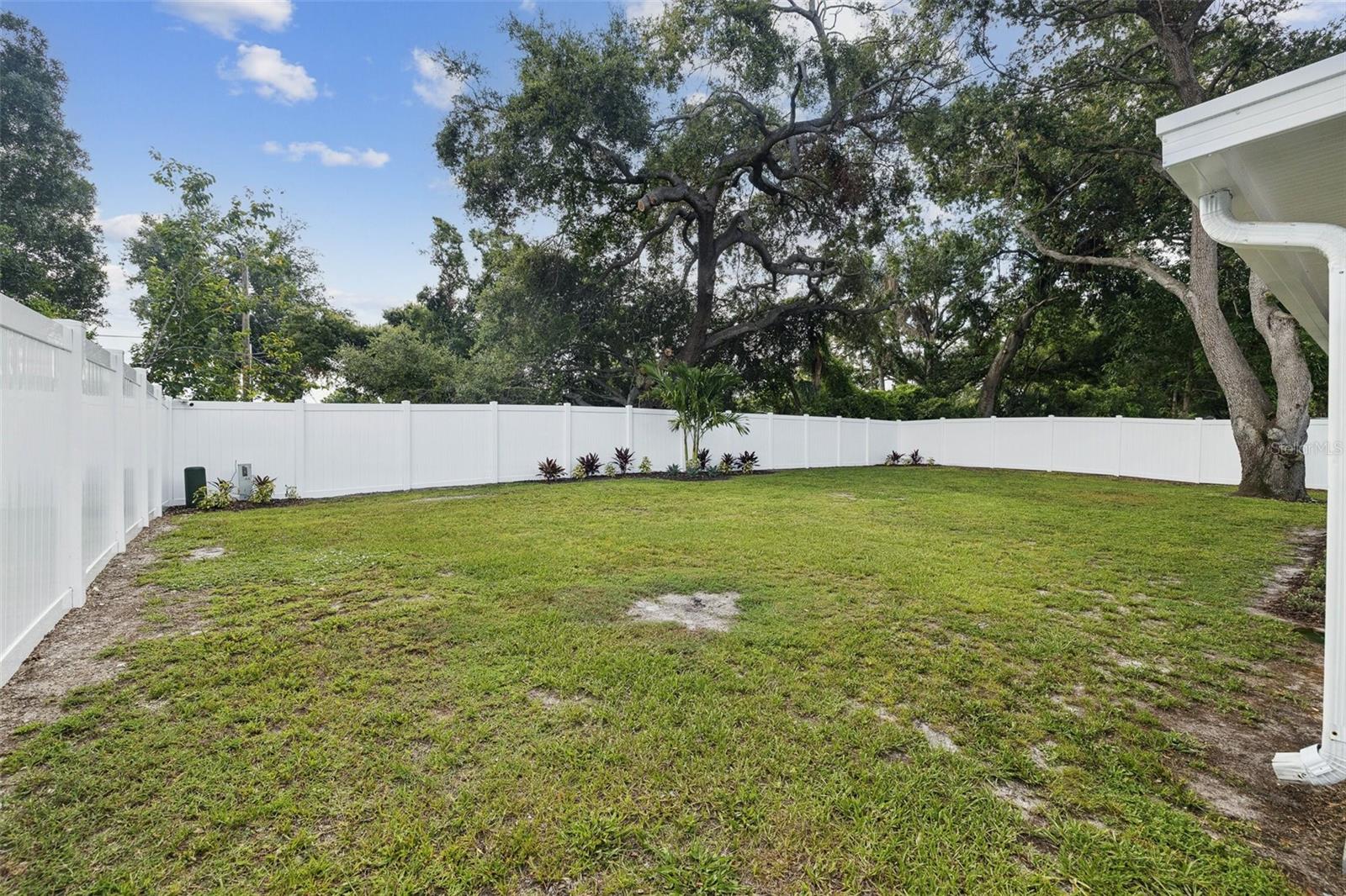 2044 Balfour Cir Property Photo 45